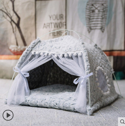 Semi-Enclosed Plush Cat Tent with Nesting Pad